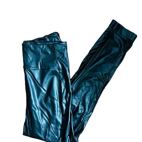 GUESS faux leather pants faux leather leggings zip up back | high waist - Picture 3 of 7